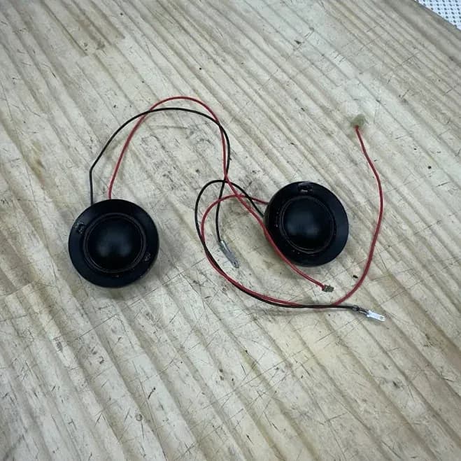 Pair Phase Tech Pc100 Tweeters - One Fully Working Other Is Weak