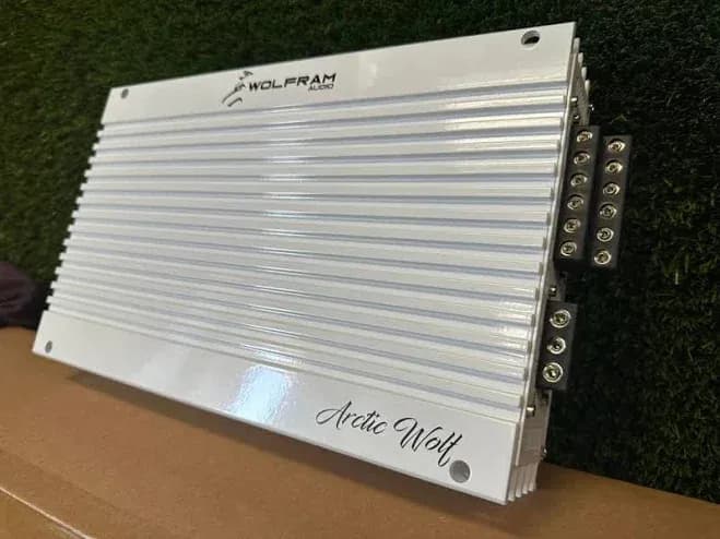 AW-1800.6 6 Channel Amplifier