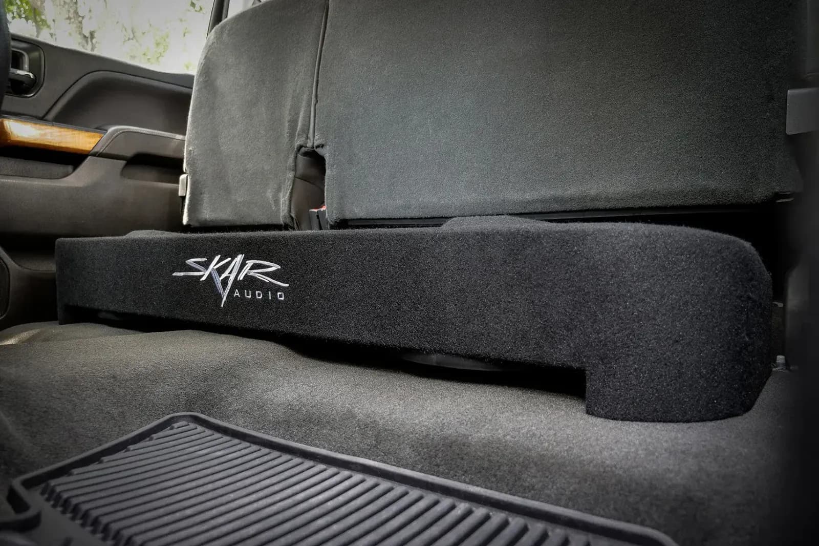 Skar Audio Dual 12" 1,600W Max Power Loaded Subwoofer Enclosure Compatible with 2014-2018 Chevy Silverado & GMC Sierra Crew Cab Trucks