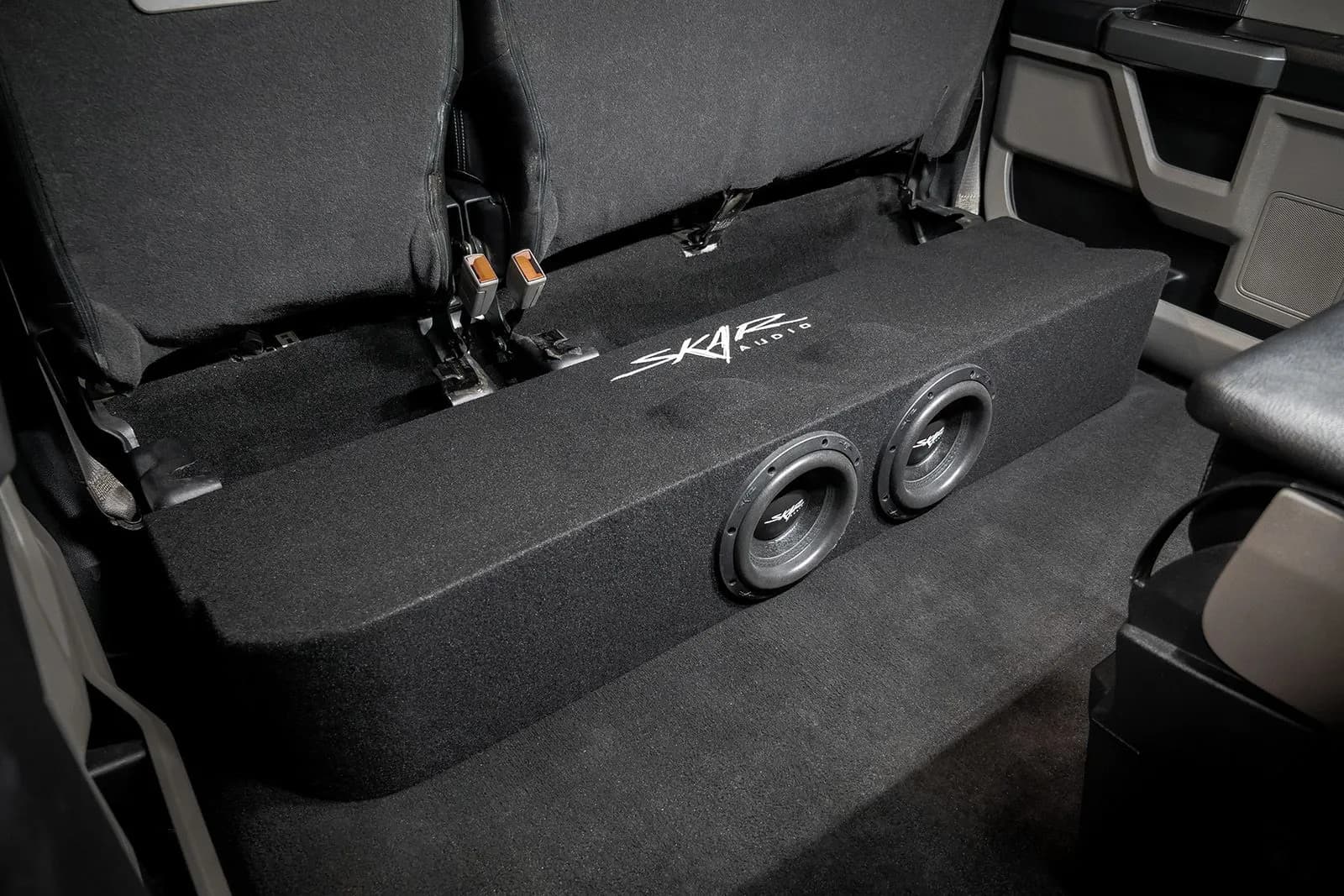 Skar Audio Quad 8" 3,200W Max Power Loaded Subwoofer Enclosure Compatible with 2017-2025 Ford Super Duty (F-250/350/450) SuperCrew Cab Trucks